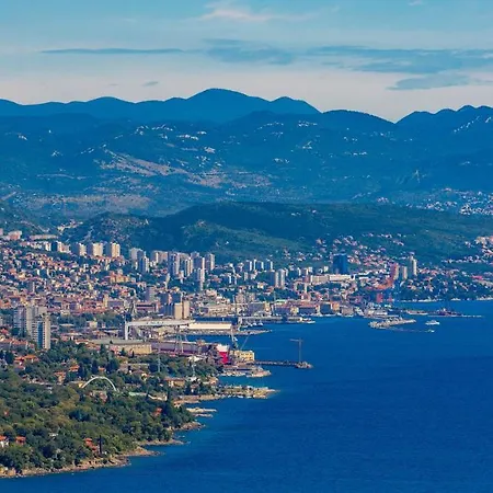 アパート Opa Gold